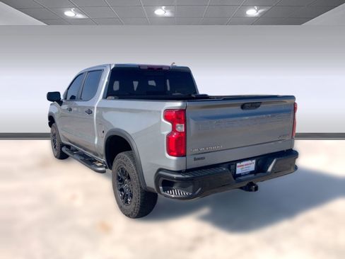 Used 2023 Chevrolet Silverado 1500 ZR2 image 3
