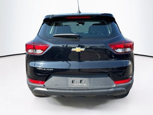 Used 2021 Chevrolet TrailBlazer LS FWD image 6