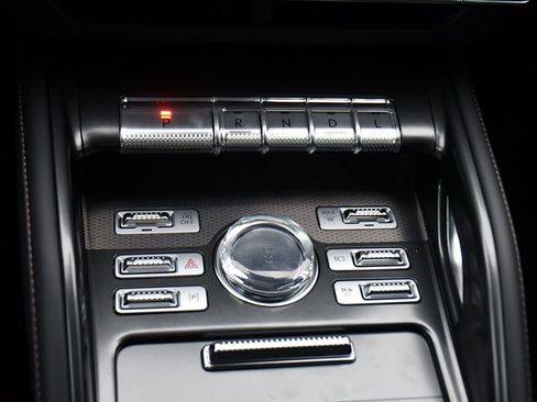 Used 2026 Lincoln Nautilus Premier w/ Jet Appearance Package image 32