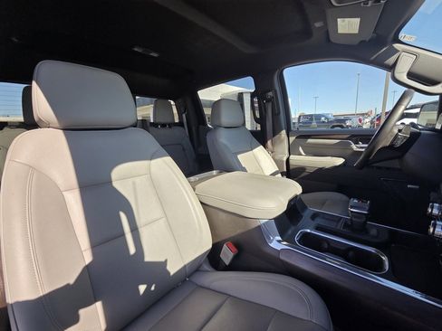 Used 2023 GMC Sierra 1500 SLT w/ SLT Premium Plus Package image 27