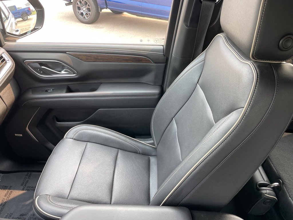 Used 2022 Chevrolet Tahoe Premier AWD/4WD image 21