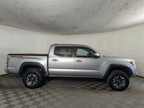 Used 2021 Toyota Tacoma TRD Off-Road image 6