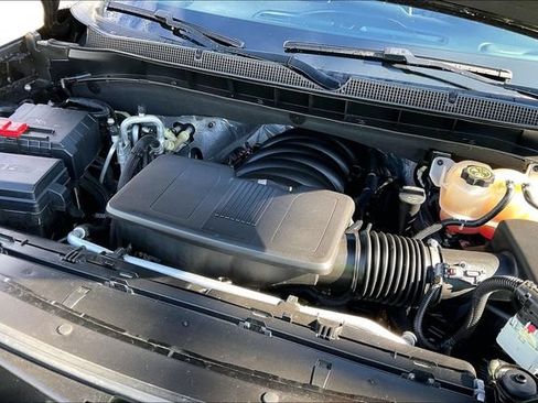 Certified 2024 Chevrolet Suburban RST AWD/4WD image 32