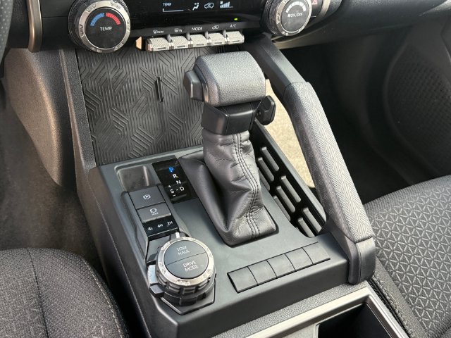 Used 2026 Toyota 4Runner SR5 AWD/4WD image 45