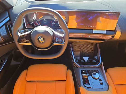 Used 2026 BMW X3 xDrive30 w/ Premium Package image 14