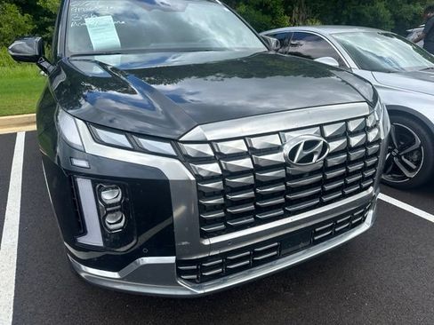 Used 2023 Hyundai Palisade Calligraphy AWD/4WD image 4