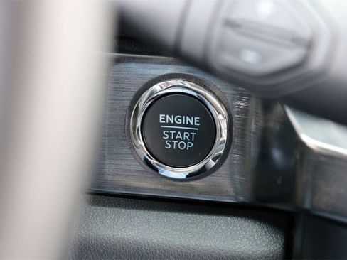 New 2026 Ford F250 Lariat w/ Black Appearance Package image 22