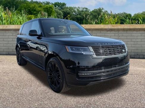 New 2026 Land Rover Range Rover Long Wheelbase SE image 3