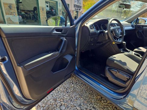 Used 2019 Volkswagen Tiguan S w/ Driver Assistance Package AWD/4WD image 14