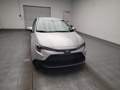 Used 2022 Toyota Corolla LE w/ LE Convenience Package FWD image 14