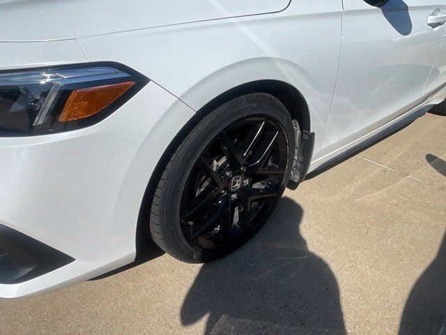 Used 2022 Honda Civic Sport image 3