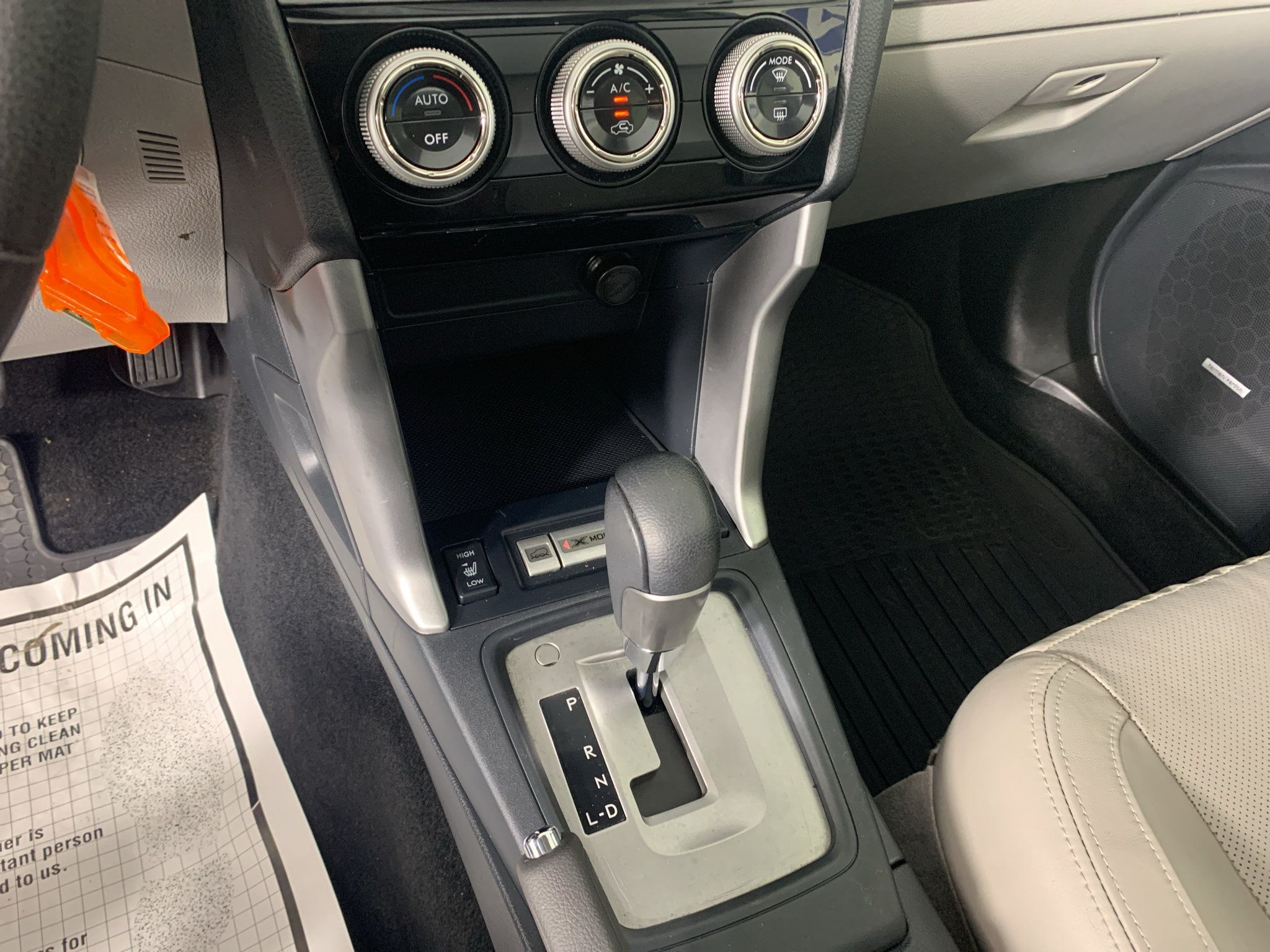 Used 2017 Subaru Forester 2.5i Limited AWD/4WD image 23