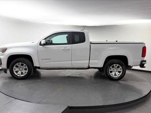 Used 2022 Chevrolet Colorado LT w/ Fleet Safety Package RWD image 3