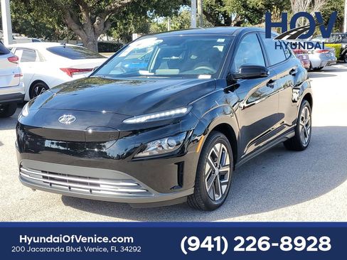 Certified 2023 Hyundai Kona SE image 13