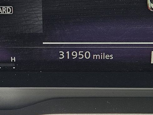 Certified 2024 Nissan Rogue Platinum FWD image 28
