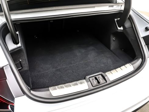 Used 2023 Audi RS e-tron GT w/ Carbon Performance Package image 23