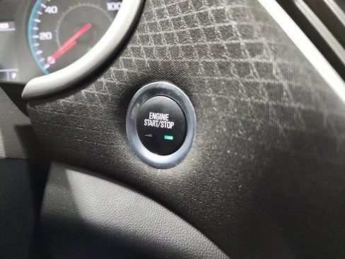 Used 2023 Chevrolet Malibu LT image 35