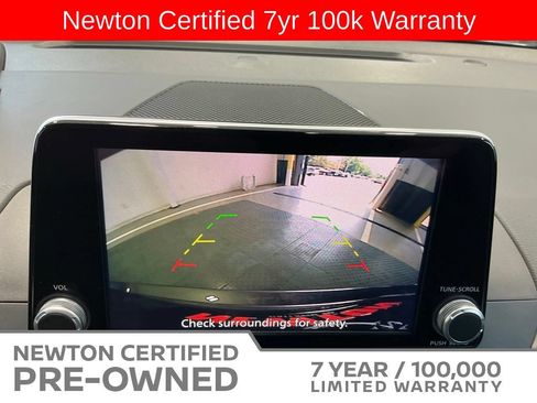 Used 2025 Nissan Altima 2.5 SV FWD image 7