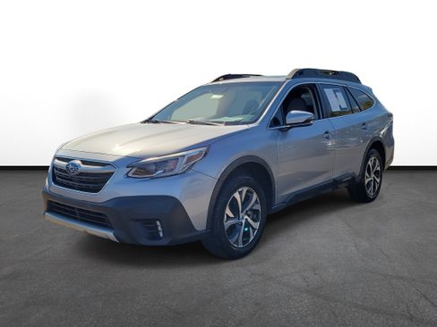 Used 2020 Subaru Outback Limited image 2