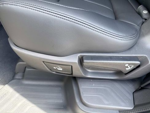 New 2025 Subaru Ascent Bronze Edition w/ Onyx Package image 14