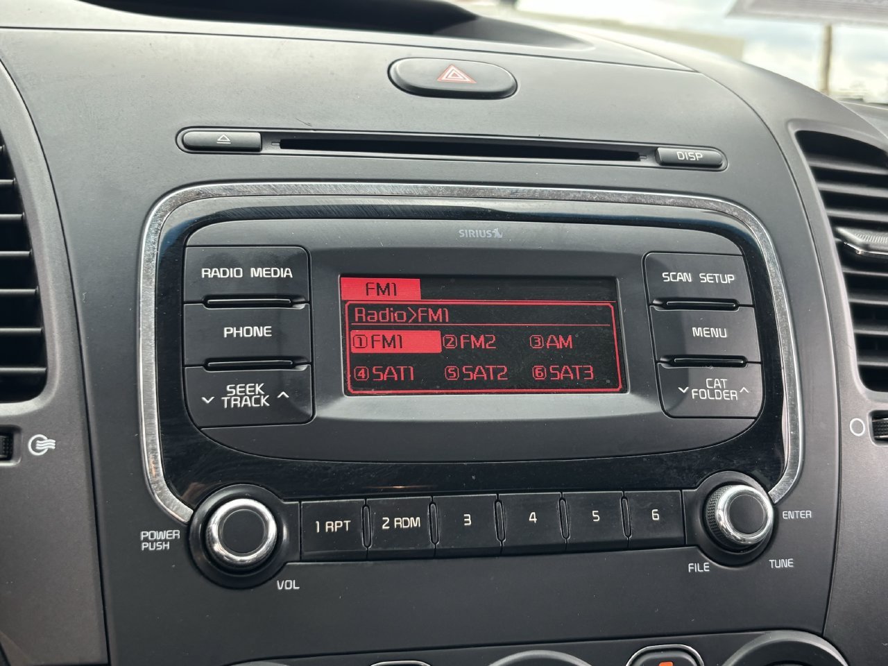 Used 2017 Kia Forte LX FWD image 21