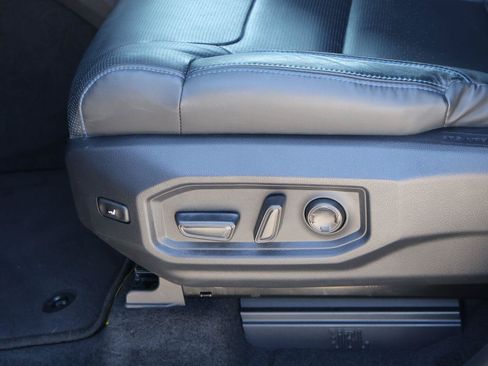 Used 2024 Toyota Tundra Platinum AWD/4WD image 14