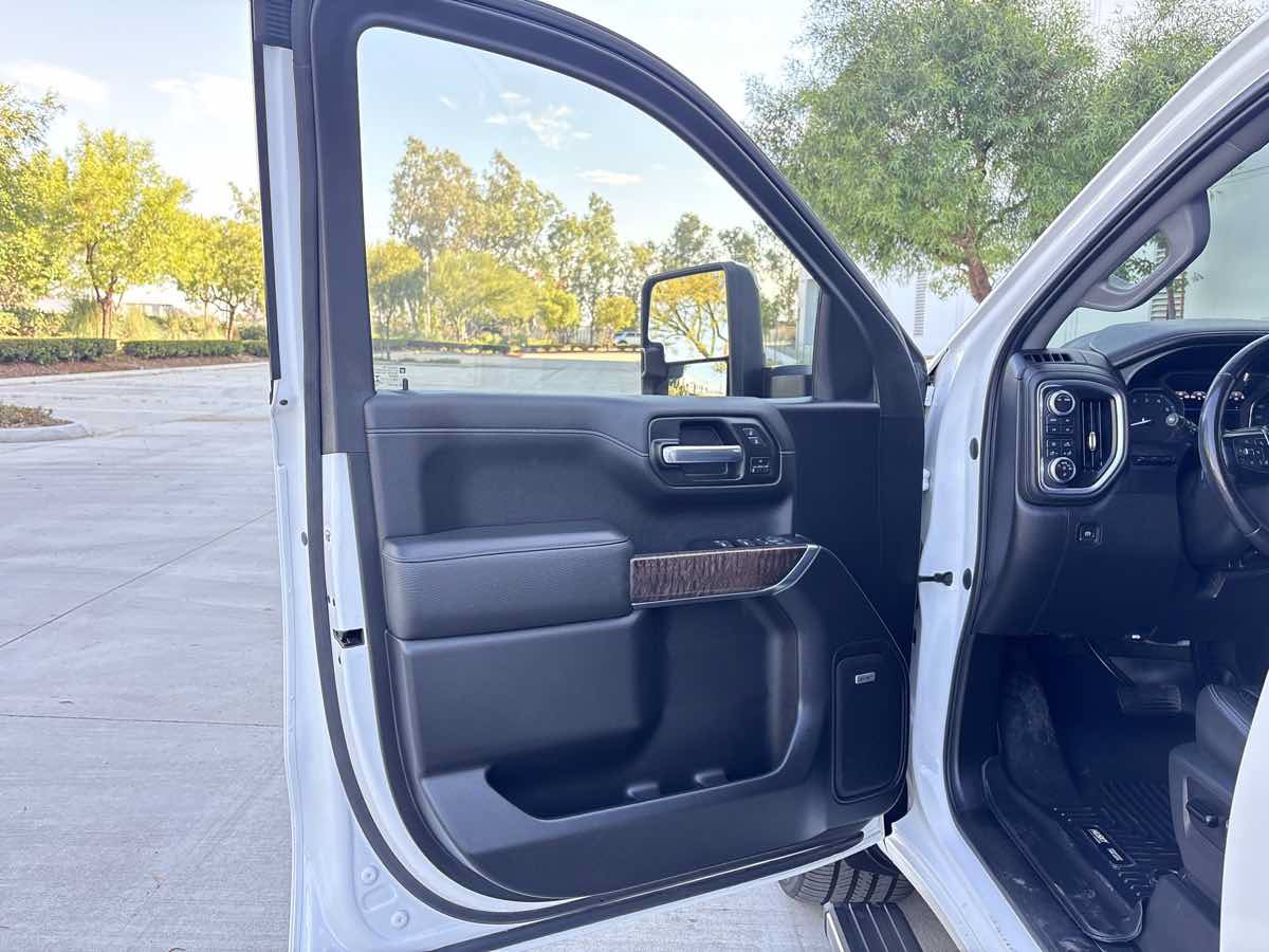 Used 2020 GMC Sierra 1500 Denali w/ Denali Ultimate Package AWD/4WD image 19