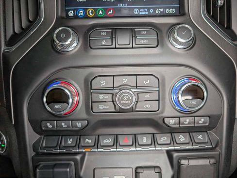 Certified 2021 GMC Sierra 2500 Denali w/ Denali Ultimate Package AWD/4WD image 36
