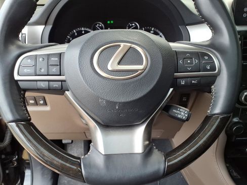 Certified 2023 Lexus GX 460 Premium w/ Premium Package image 9