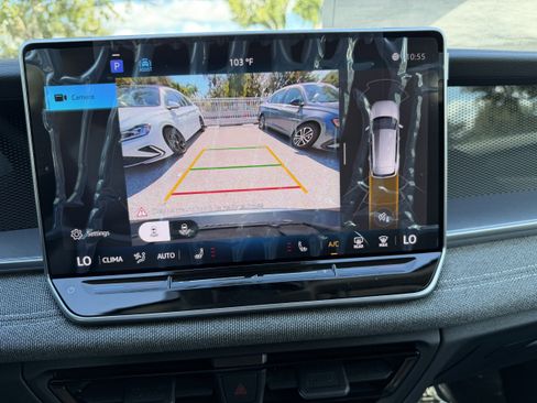 New 2026 Volkswagen Tiguan S image 21