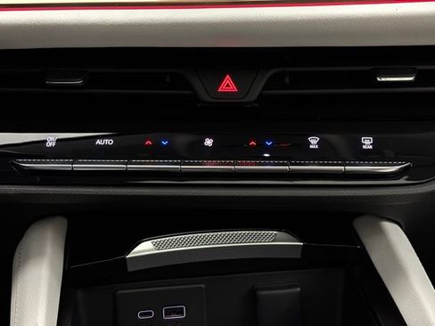 New 2026 Buick Envision Avenir image 30