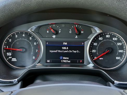 Used 2024 Chevrolet Blazer LT w/ Convenience Package FWD image 34