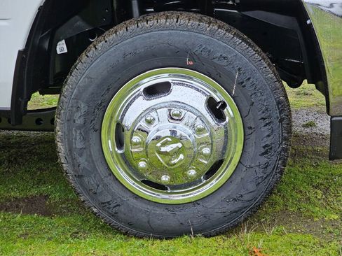 New 2026 RAM 3500 Tradesman image 10