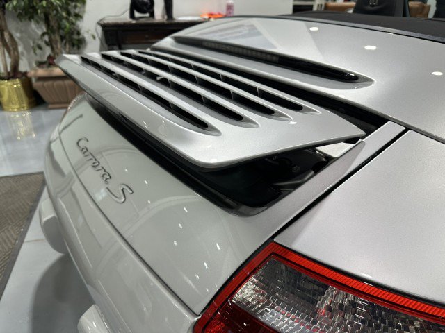 Used 2006 Porsche 911 Carrera S RWD image 41