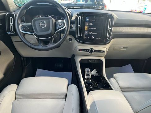 Used 2021 Volvo XC40 T5 Inscription AWD/4WD image 7