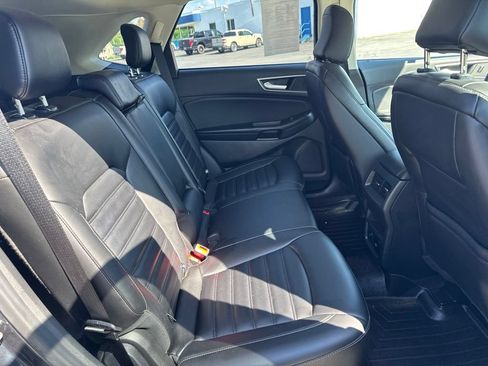 Used 2023 Ford Edge SEL w/ Convenience Package AWD/4WD image 12