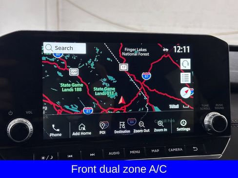 Used 2023 Mitsubishi Outlander SE image 4