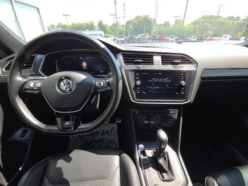 Used 2020 Volkswagen Tiguan SEL Premium R-Line AWD/4WD image 14
