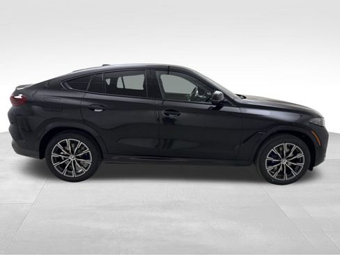 New 2027 BMW X6 xDrive40i image 10