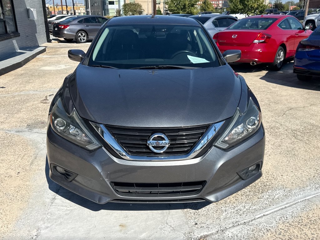 Used 2018 Nissan Altima 2.5 SR w/ SR Special Edition FWD image 5