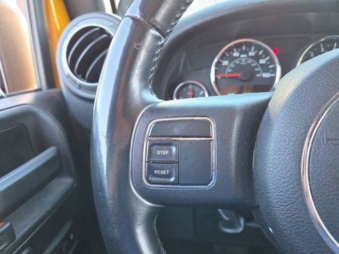 Used 2014 Jeep Wrangler Unlimited Sport w/ Quick Order Package 24S AWD/4WD image 20