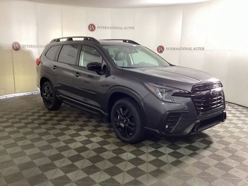 Certified 2025 Subaru Ascent Onyx Edition w/ Onyx Package image 3