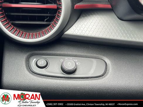 Certified 2024 Chevrolet Trax RS w/ Driver Confidence Package image 25