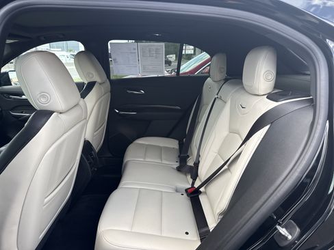 Used 2023 Cadillac XT4 Sport image 27