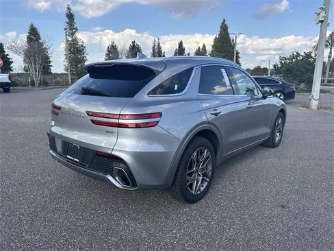 Used 2025 Genesis GV70 2.5T image 4