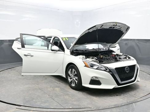 Used 2021 Nissan Altima 2.5 S image 32