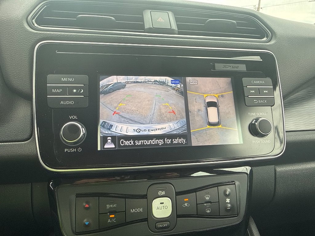 Used 2018 Nissan Leaf SL w/ SL Technology Package FWD image 15