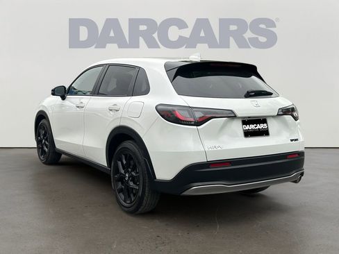 Certified 2024 Honda HR-V Sport image 5