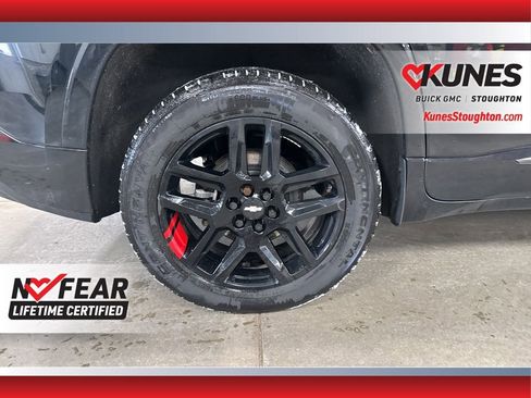 Used 2021 Chevrolet Traverse Premier w/ Redline Edition image 14