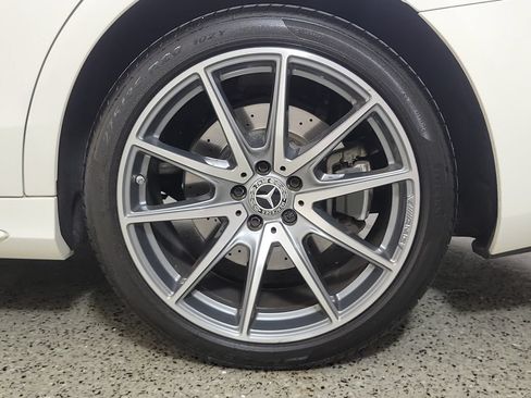 Used 2020 Mercedes-Benz S 560 Sedan image 9